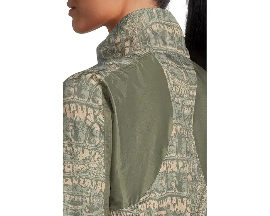 Куртка Trackjacket Printed с крокодиловым принтом и высоким воротом от adidas by Stella McCartney