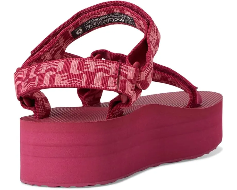 Сандалии Teva Flatform Universal на платформе из переработанных материалов