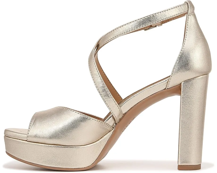 Сандалии Naturalizer Melody с открытым носком и платформой