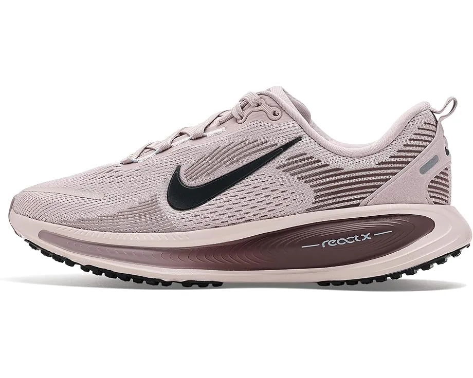 Беговые кроссовки Nike Kids Vomero 18 с пеной ReactX