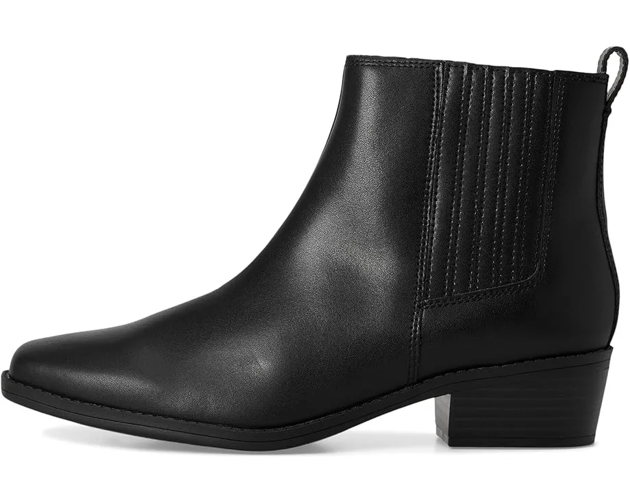 Ботинки Clarks Danyelle Skip с удобной стелькой и тягом на пятке