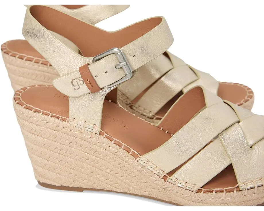 Сандалии Gentle Souls Caspian на танкетке с застежкой на пряжке