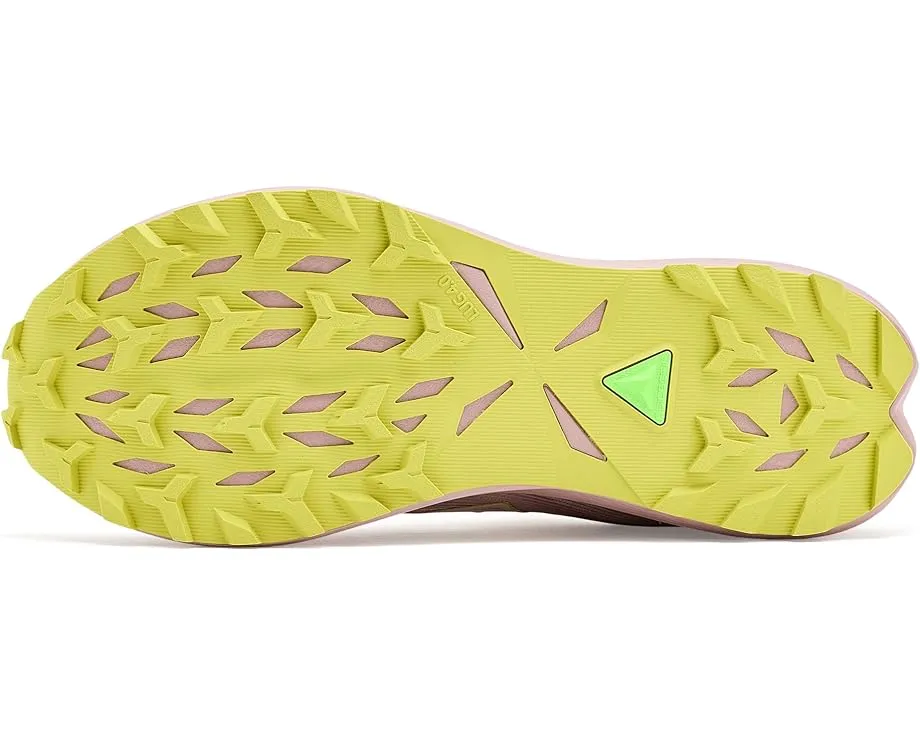 ASICS Fuji Lite 6 с амортизацией FF BLAST PLUS и переработанными материалами