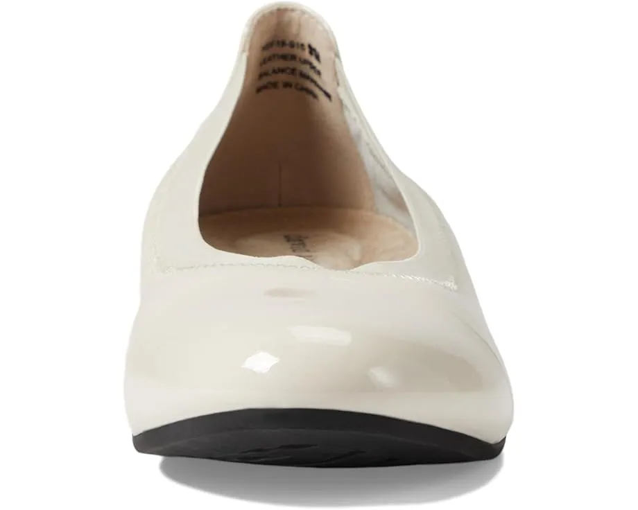 Балетки Nicole от David Tate с круглым носком и эластичным краем