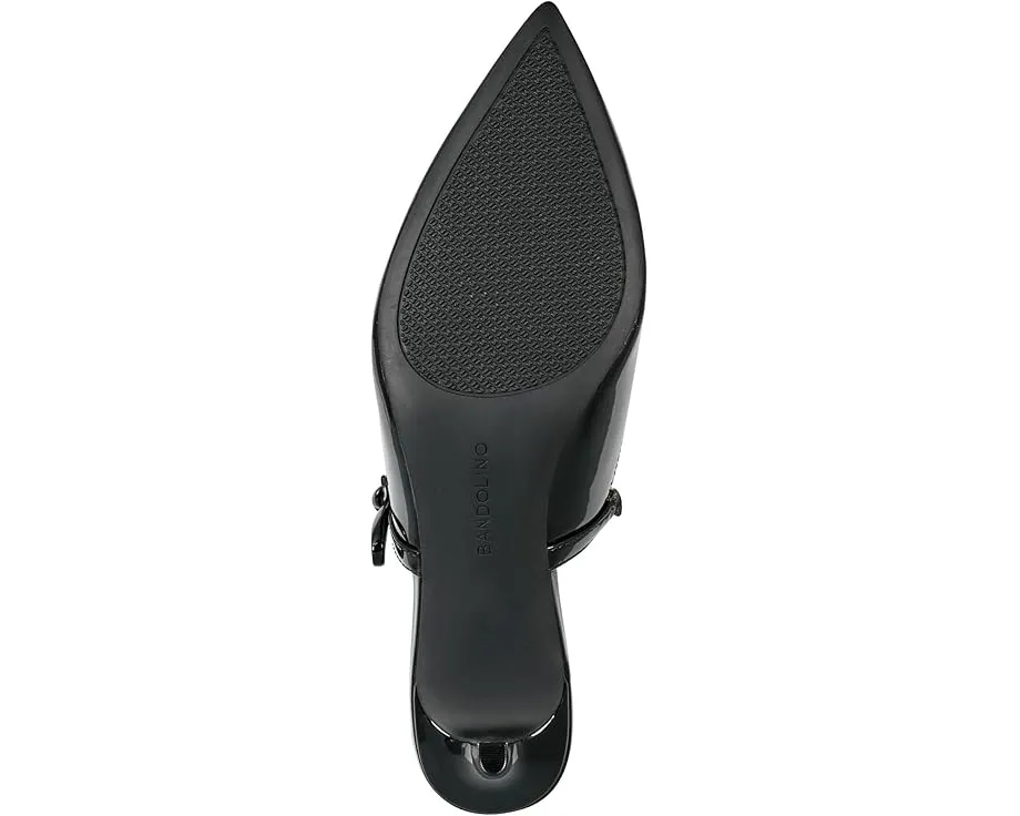 Туфли Mayblis на низком каблуке с бантом и шармом