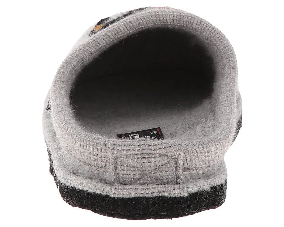 Тапочки Haflinger Sassy из вареной шерсти с аппликацией котенка