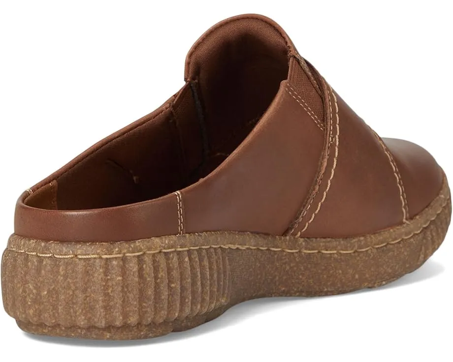 Туфли Clarks Caroline Bay с круглым носком и стелькой Ultimate Comfort