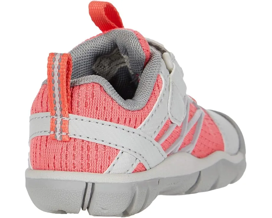 Детские кроссовки KEEN Kids Chandler CNX с защитным мыском и быстрой шнуровкой