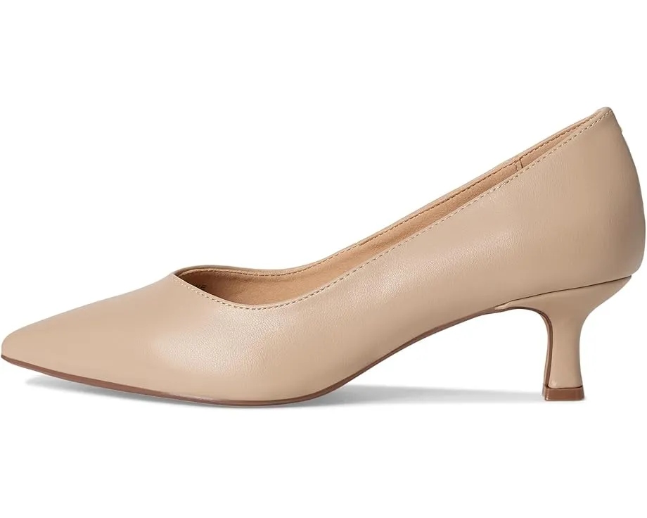 Туфли Journee Collection Pammie на каблуке kitten с заостренным носком и стелькой для комфорта