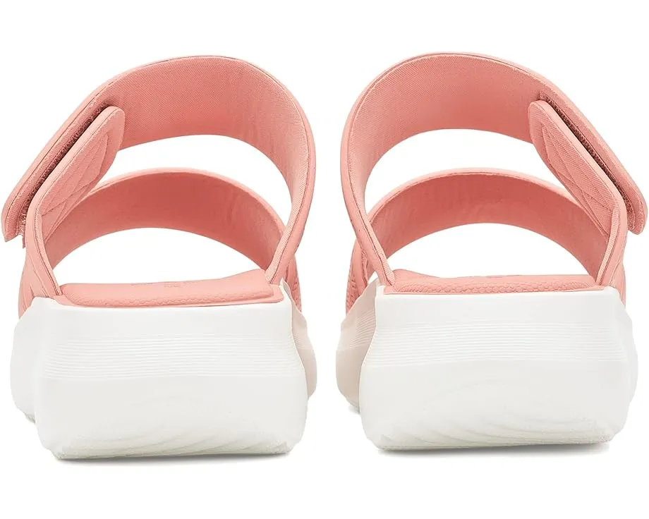 Сандалии Solevana Star на платформе с мягкой стелькой Clarks