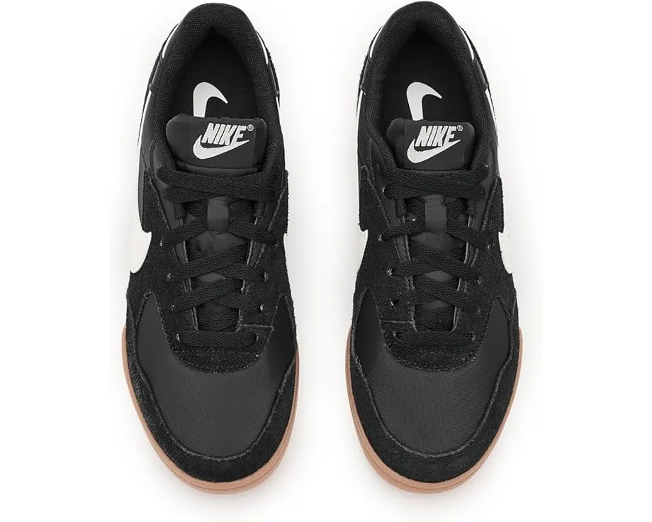 Nike Terra Manta Suede с замшевым верхом и высоким сцеплением