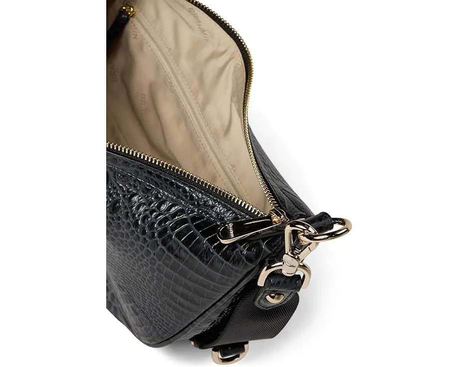 Кроссбоди Percy от Brahmin в форме полумесяца с регулируемым ремнем