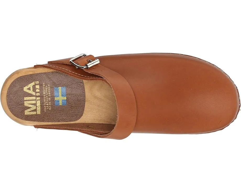 Кожаные сабо Alma с ремешком и удобной деревянной подошвой от MIA