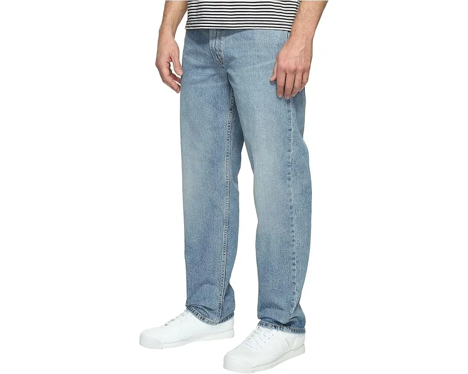 Джинсы Levi's 550 Relaxed Fit с прямым кроем и зауженным низом