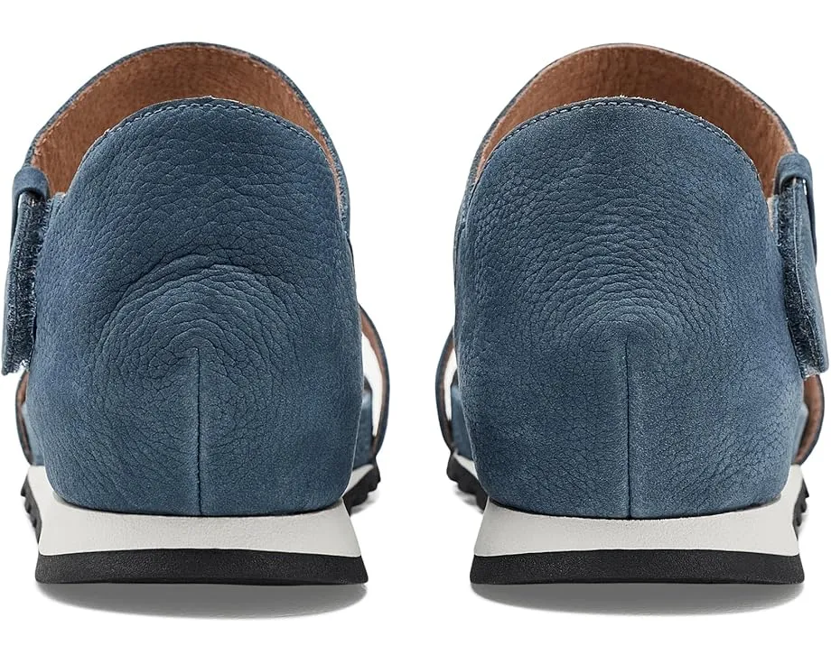 Босоножки Linda от Jambu на платформе с открытым круглым носком