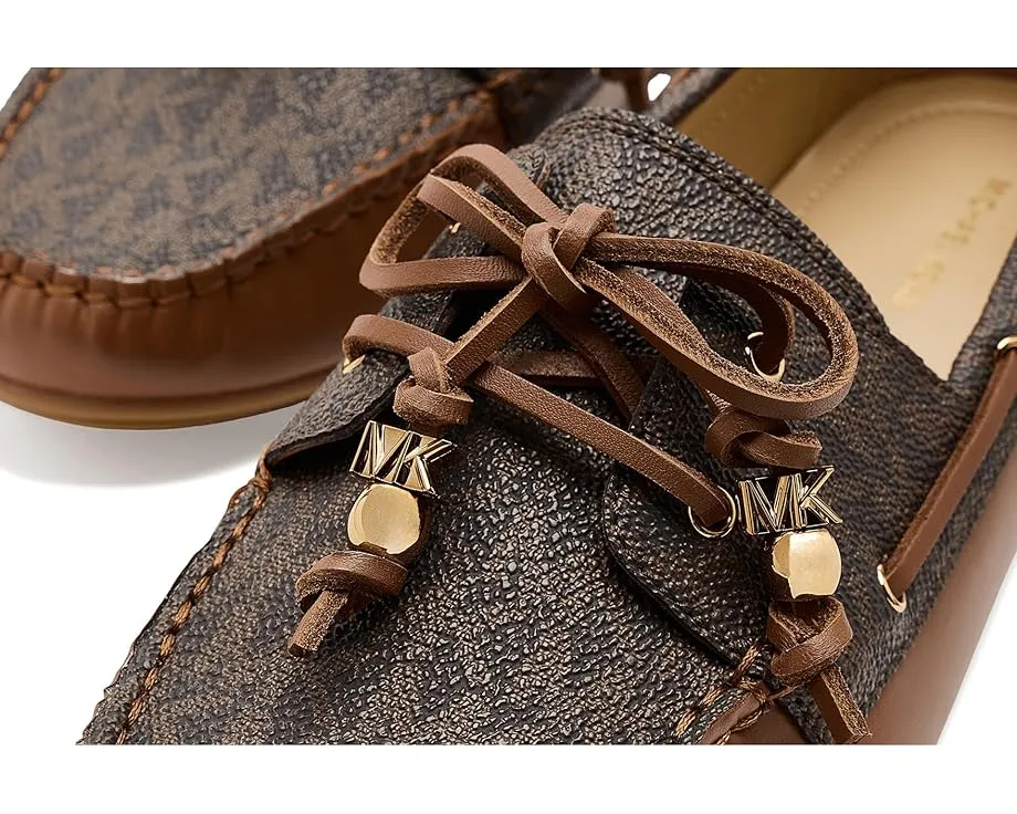 Обувь MICHAEL Michael Kors Fallon Moc с миндалевидным носком и декоративными бусинами