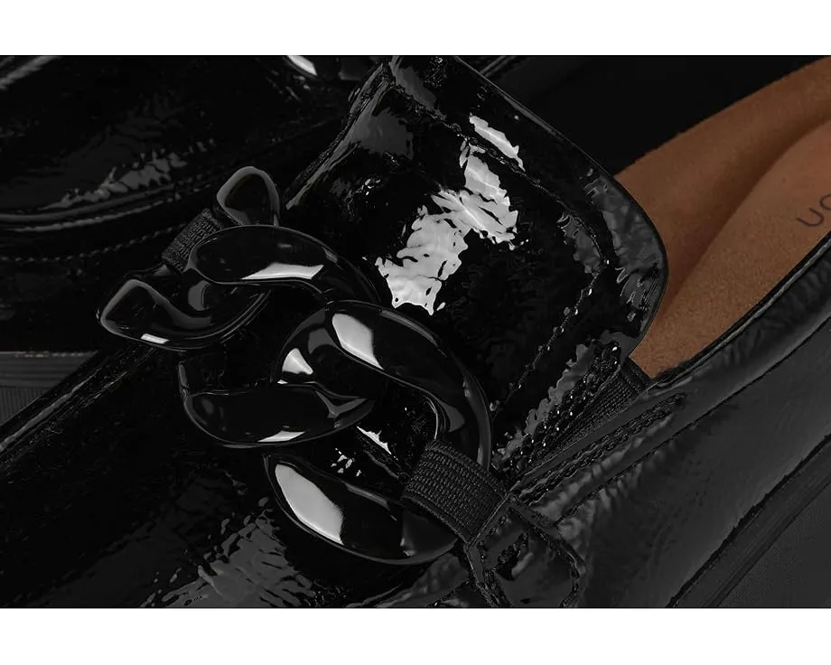 Балетки Clarks Zylah May на платформе с декоративной цепочкой