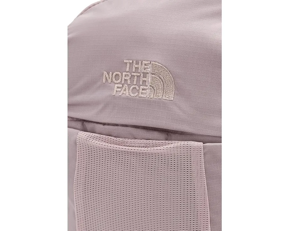 Рюкзак The North Face Recon Luxe из переработанного нейлона с карманами