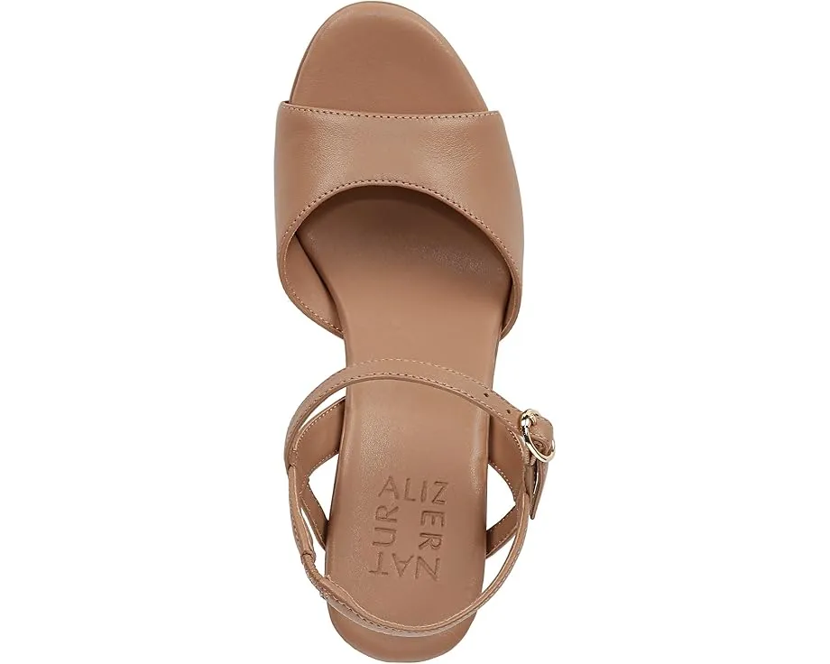 Босоножки Lala с ремешком на щиколотке и тонким каблуком