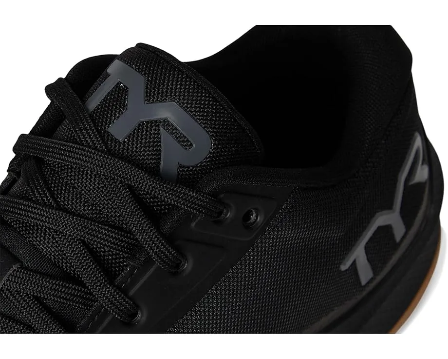 Кроссовки TYR Carbon Elite Trainer с карбоновой пластиной и пеной SURGENRG