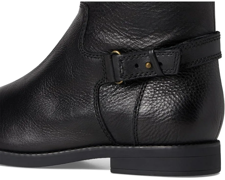 Сапоги VIONIC Rochelle до середины икры с плоским каблуком и ремешком