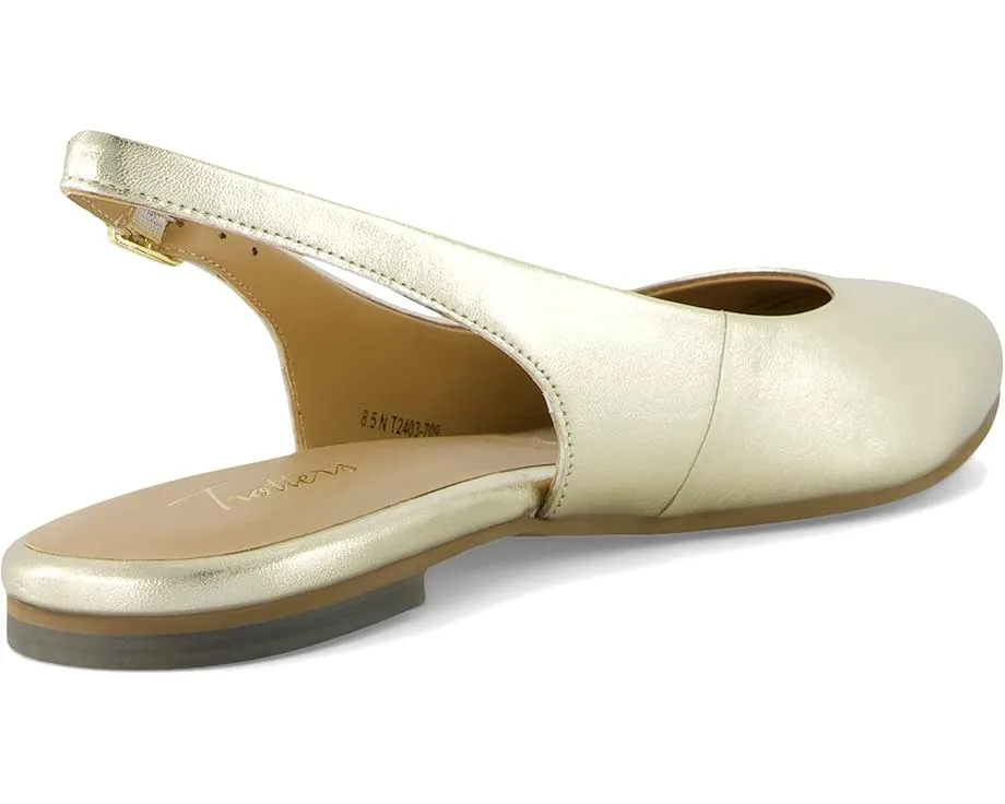 Балетки Trotters Evelyn с острым носком и регулируемым ремешком