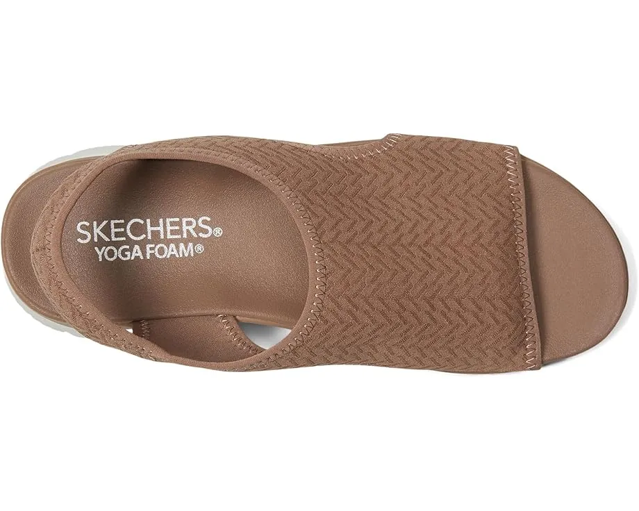 Сандалии Skechers Summits Outta Here с верхом из неопрена Stretch Fit и стелькой Yoga Foam
