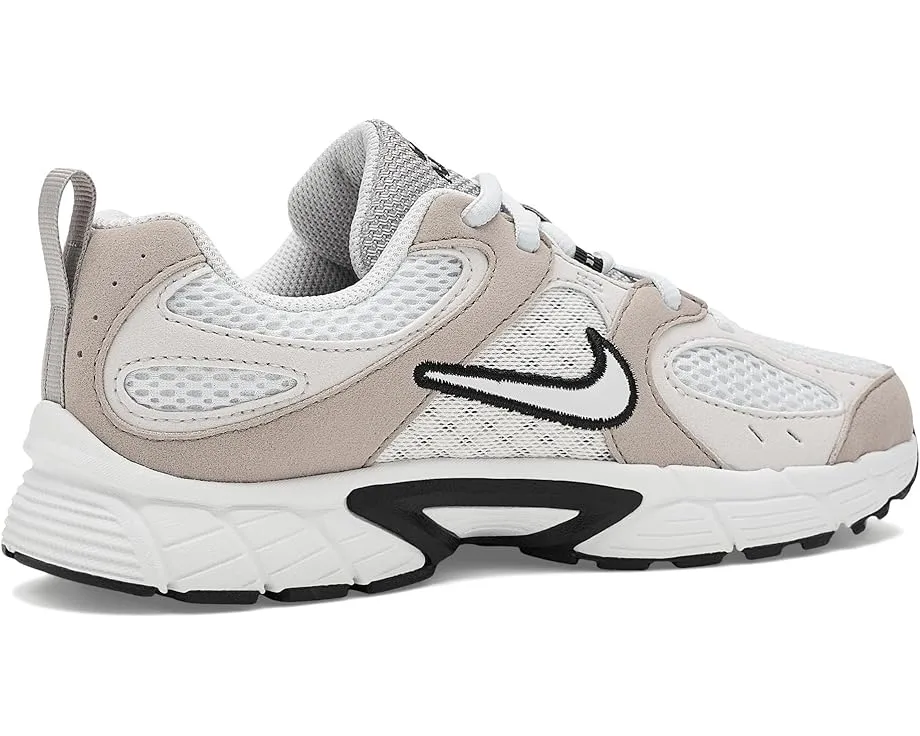 Кроссовки Nike V5 Rnr Suede с замшевым верхом для малышей