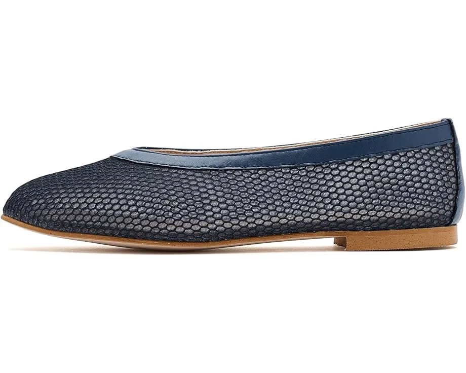 Балетки Renee из сетки с V-образным вырезом от French Sole