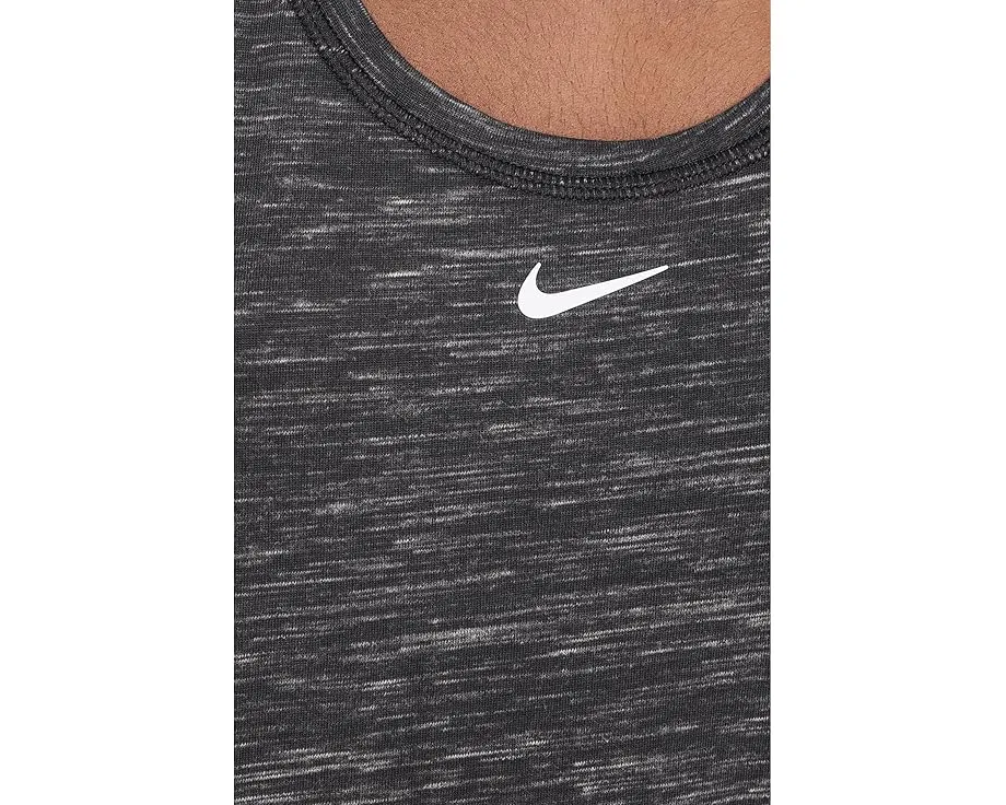 Nike Cover-up Dress Платье-накидка из переработанного полиэстера