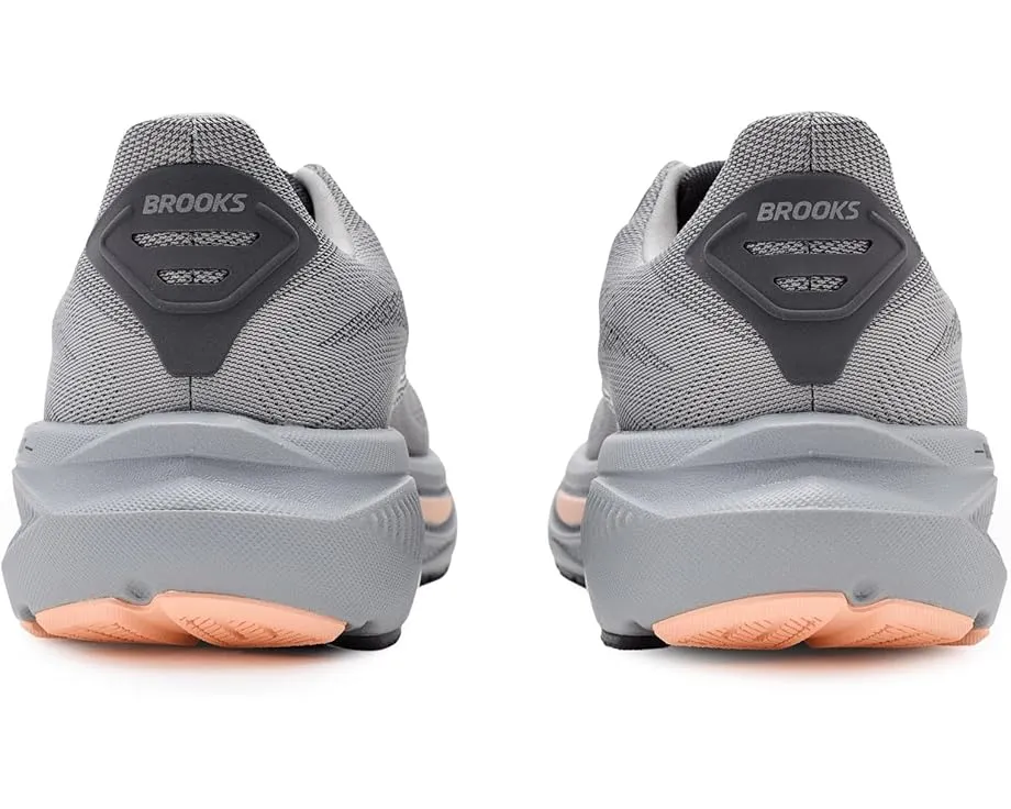 Кроссовки Brooks Ghost 17 с технологией DNA Loft V3 для плавного переката