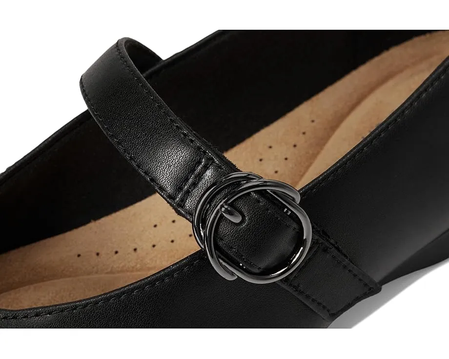 Балетки Clarks Jazmynn Iris с квадратным носком и застежкой на пряжку