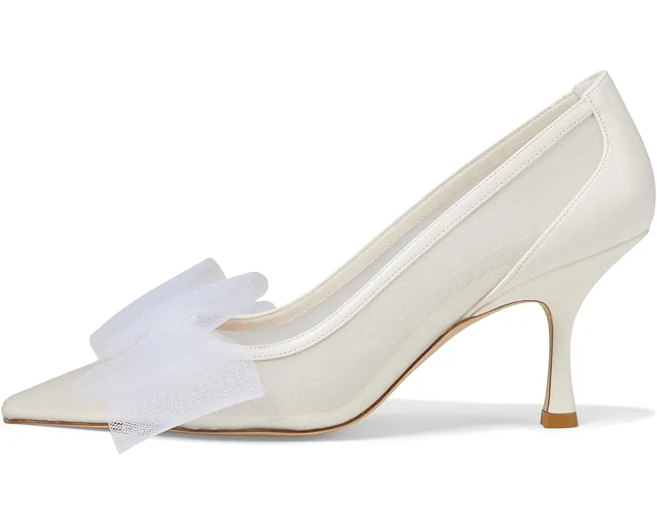 Туфли-лодочки Stuart Weitzman Blushing Bow 75 с бантом и каблуком 3 дюйма (7.62 см)