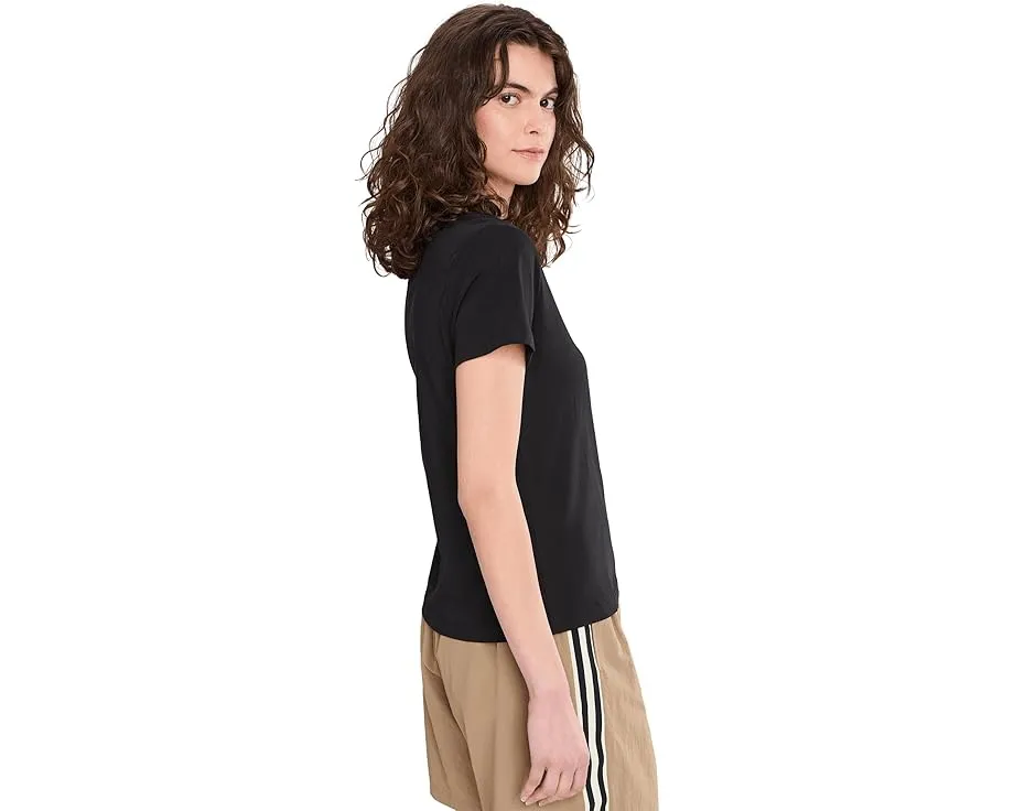 Базовая футболка PACT Organic Cotton Essential V-Neck с V-образным вырезом