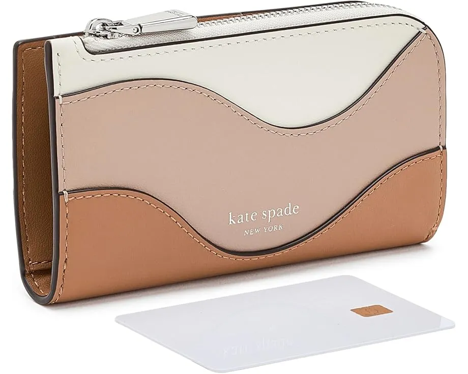 Женский кошелек Devin Wavy Leather Small Bifold от Kate Spade New York