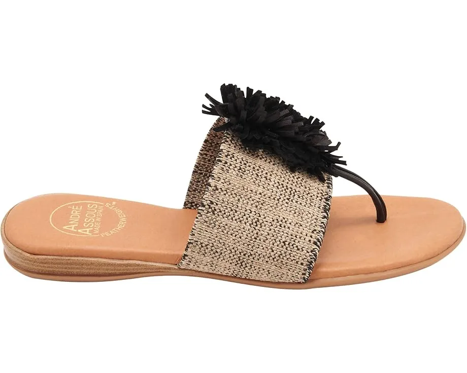 Сандалии Andre Assous Novalee Featherweight с бахромой и клином