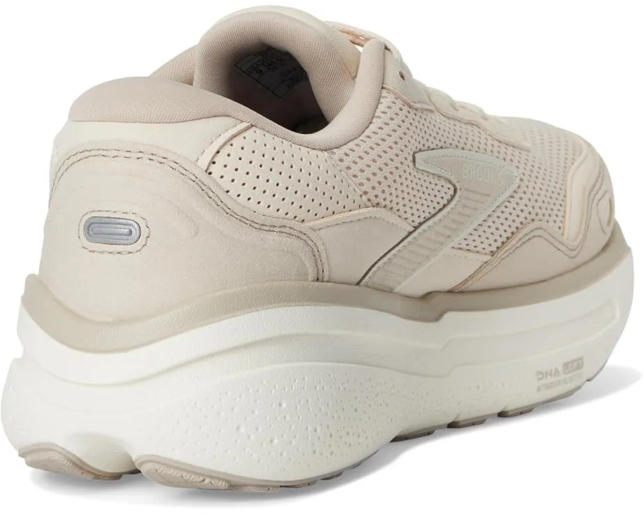 Кроссовки Brooks Ghost Max SE (Suede) с верхом из замши и сетки и текстильной подкладкой