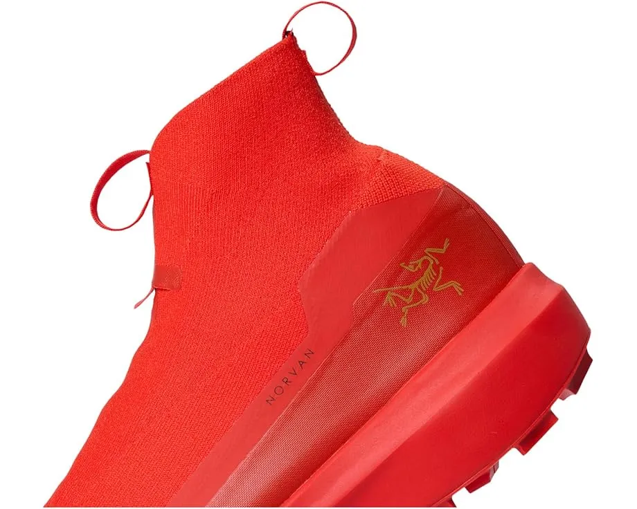 Зимние ботинки Arc'teryx Norvan 4 Nivalis с мембраной GORE-TEX и защитным гаитером