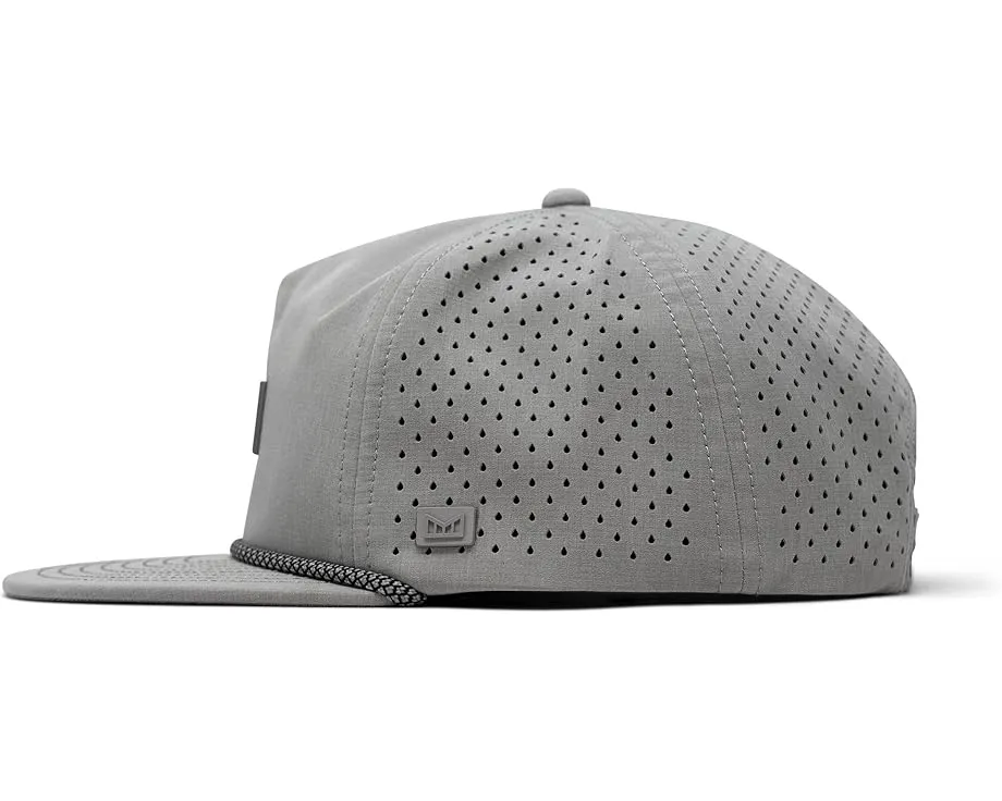 Бейсболка melin Hydro Coronado Brick с гидрофобной технологией и перфорацией