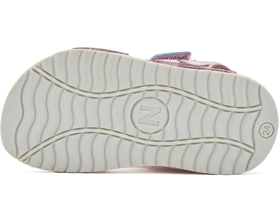 Сандалии Naturino Jompo для детей с открытым носком и застежками липучками