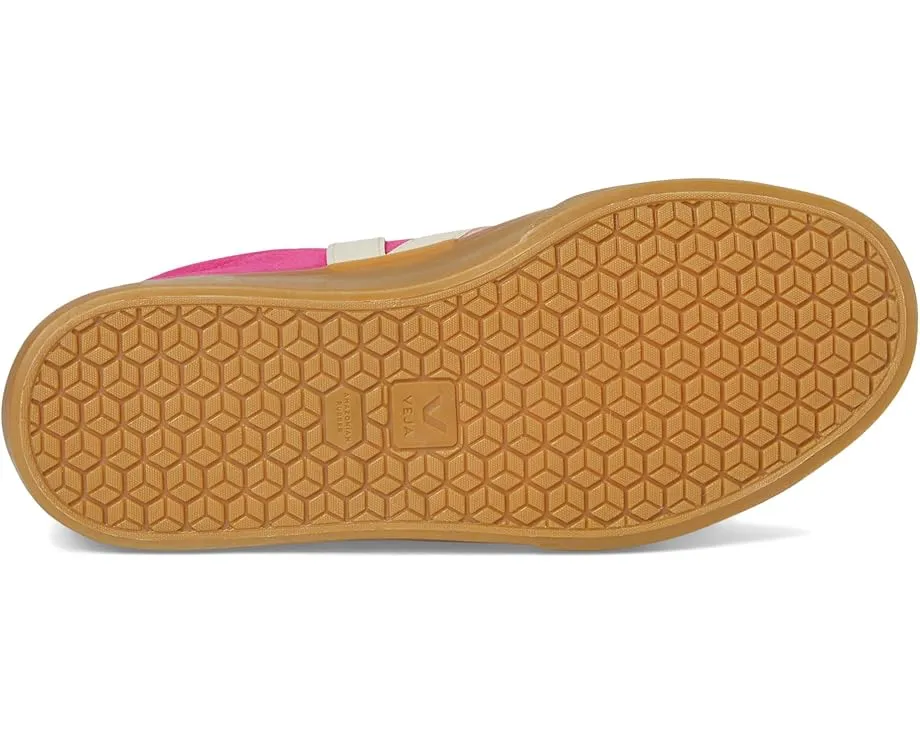 Кроссовки VEJA Campo Bold с контрастными деталями и дикой резиной