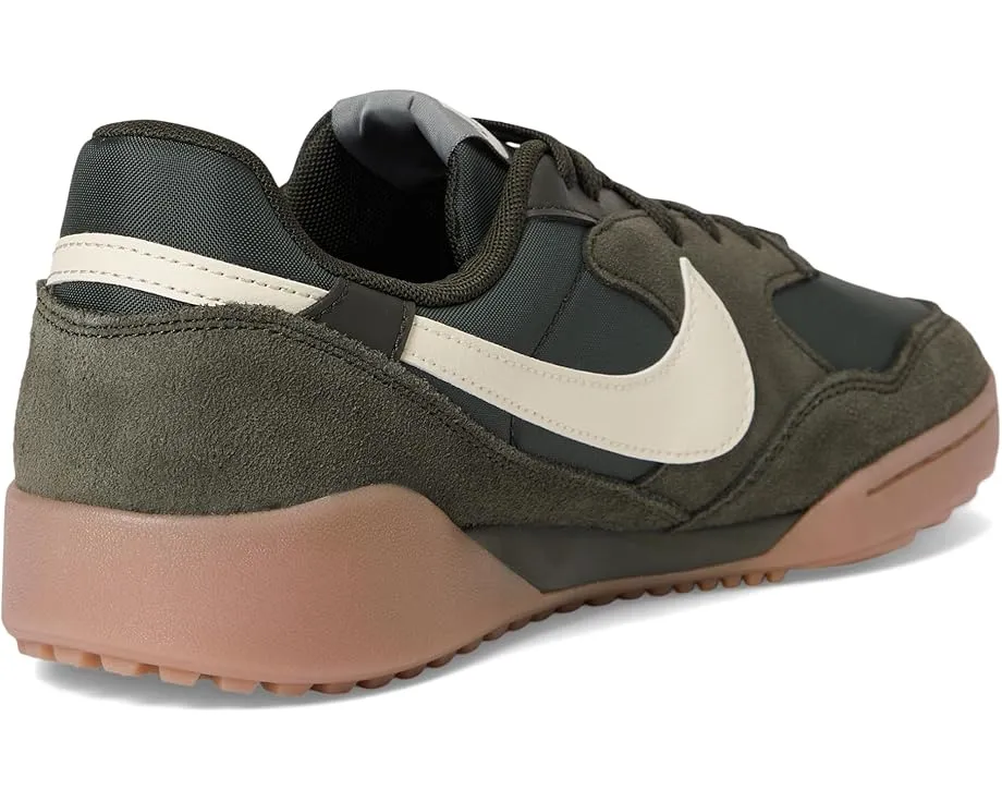 Кроссовки Nike Terra Manta Suede с протектором для бездорожья