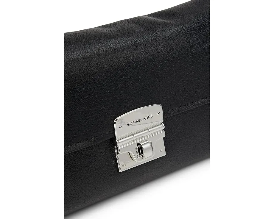Сумка-кроссбоди MICHAEL Michael Kors Addie Medium Convertible Pouchette из ПВХ