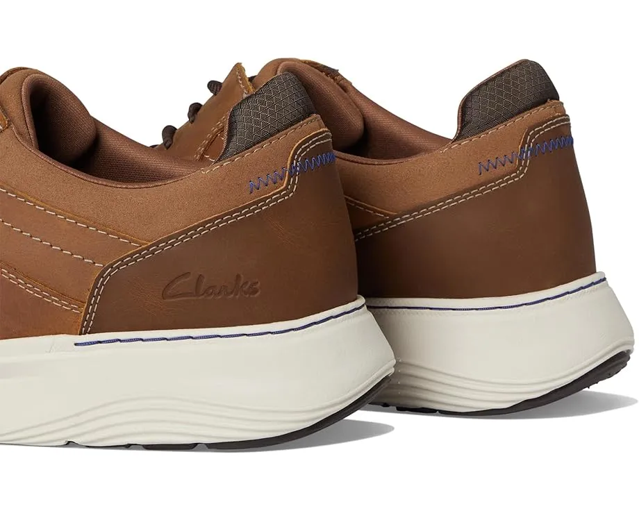 Clarks Motion Trek с технологией Motion Tread и круглым носком
