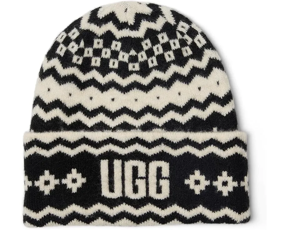 Шапка Uggisle Beanie с традиционным узором и мягкой вязкой UGG