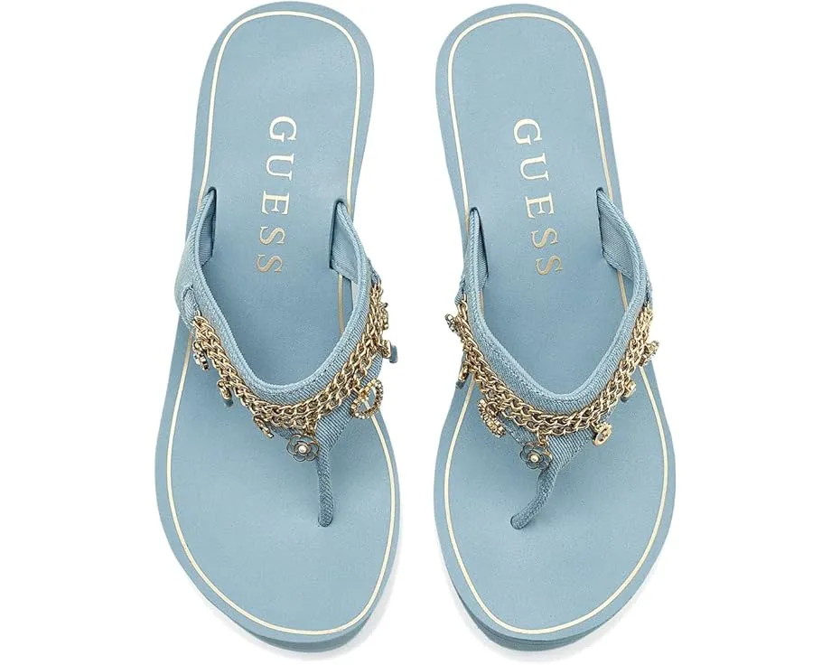 Сандалии GUESS Sutton с клиновидным каблуком и декоративными цепочками