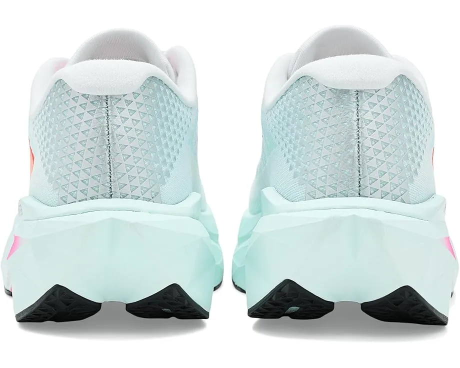 Беговые кроссовки New Balance FuelCell SuperComp Trainer v3 с карбоновой пластиной