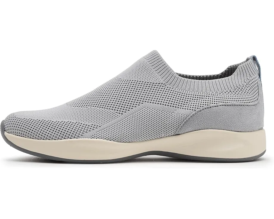 Спортивные слипоны Upbeat с технологией Air Step и вязкой