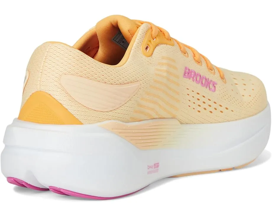 Кроссовки Brooks Ghost Max 3 с технологией Glideroll Rocker и увеличенным объемом