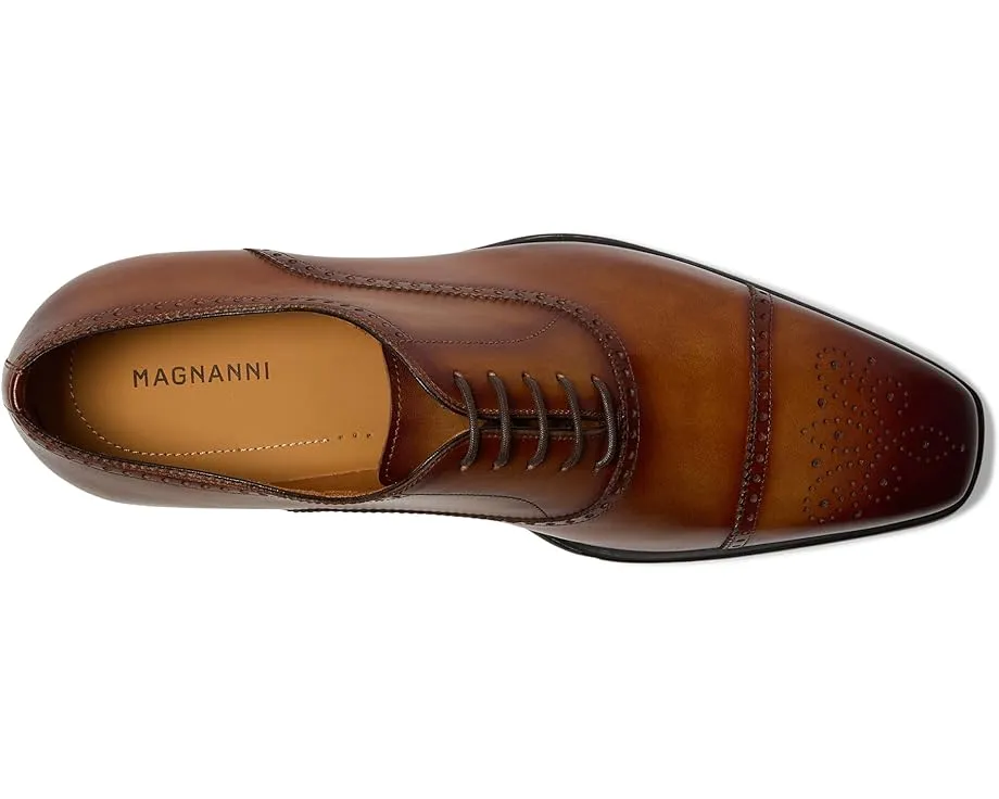 Оксфорды Magnanni Mick с перфорацией брог и кожаной подкладкой